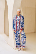 Statement Print Blouse - Image 3